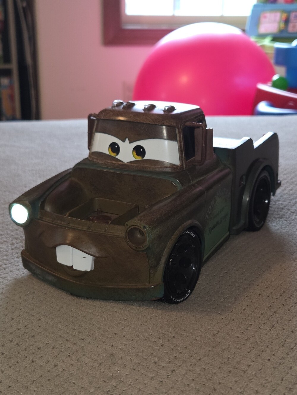 Disney Pixar Cars Tow Mater Custom RC Truck — Ridemakerz 49MHz RARE